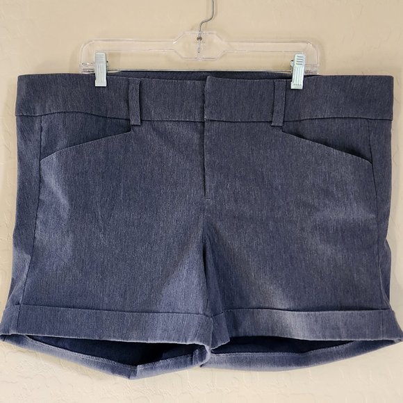 torrid Pants - Torrid Women's Gray Stretch Dress Shorts with Cuffed Legs Pockets Size 20